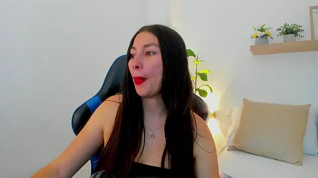 bella_99_ webcam