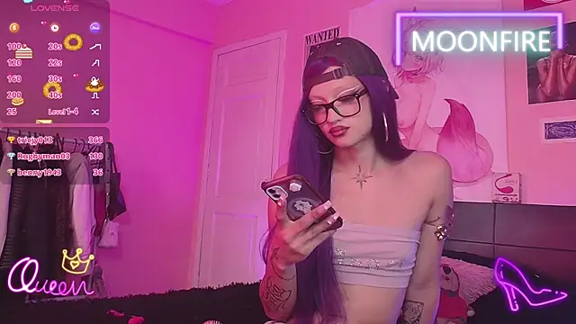 moonfiredancer webcam