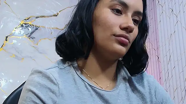 PEACHY_TAY webcam