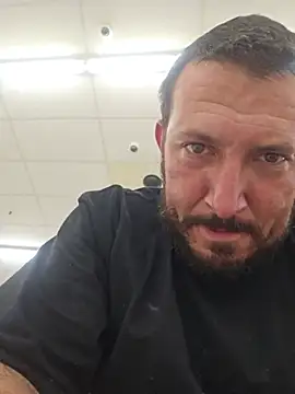 UncutHammer69 webcam