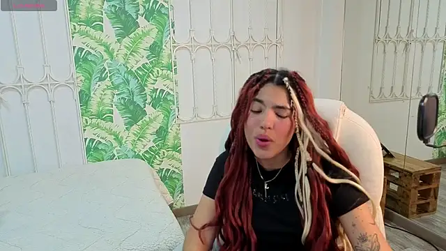 _lili_rose_