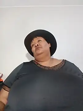 nancy111 webcam