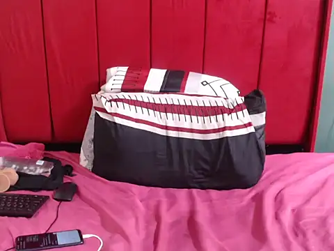 HornyChocoX webcam