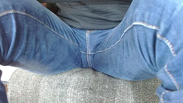 JohanyLatino webcam