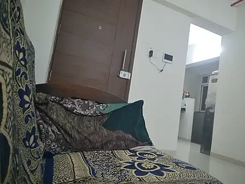 IM_NAUGHTY_JON webcam