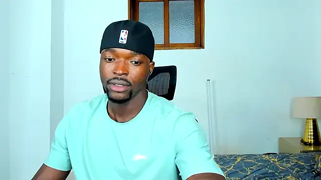Dylan_Taylor webcam
