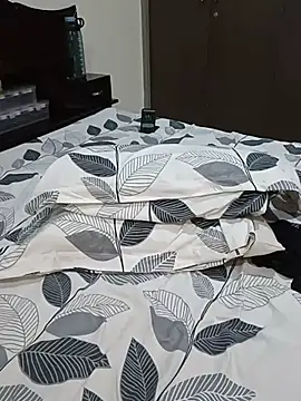 Urmila_kannada_telugu webcam