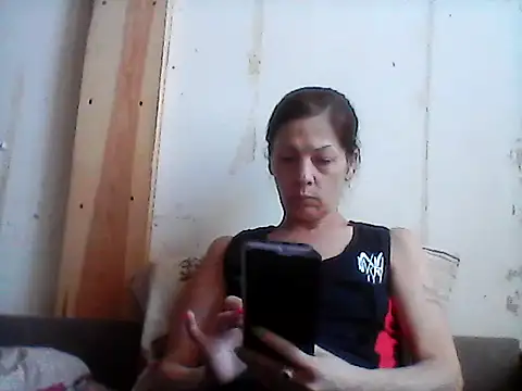 Milana38 webcam