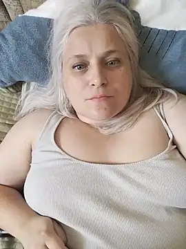 NyushaLollipop webcam