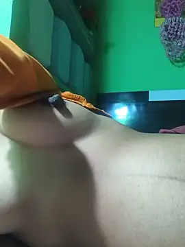Khushi_803 webcam