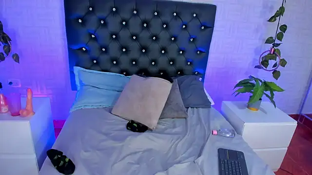 Zoe_Rousee_ webcam
