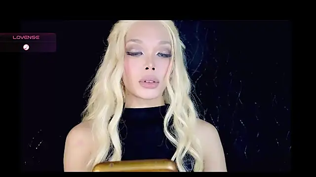 PRETTY_BIGCOCK1 webcam