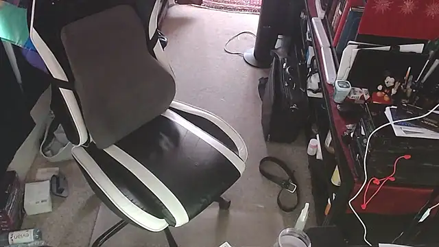 Daddysthick webcam