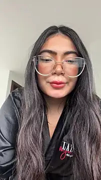 Mia_222 webcam