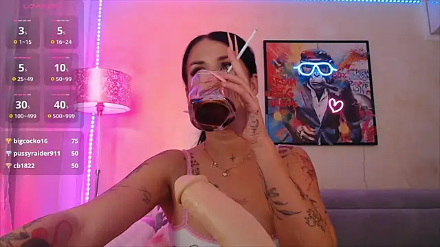 LaylaCruzRose webcam