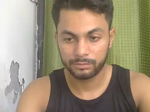 Stubborndesiboy webcam