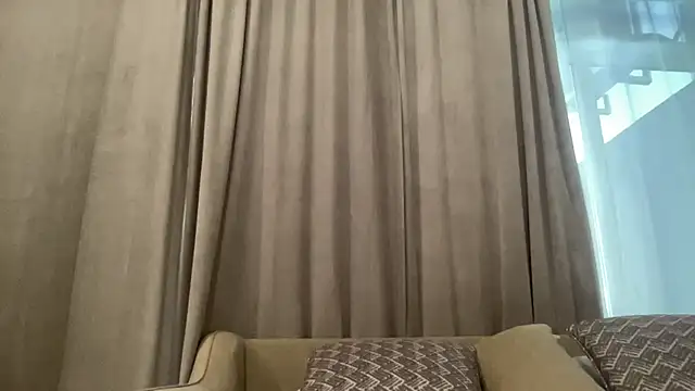 Darsy_Rox webcam