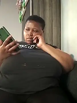 Sexy-queen99xx webcam