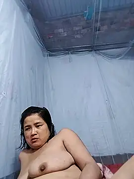 BigAss-69 webcam