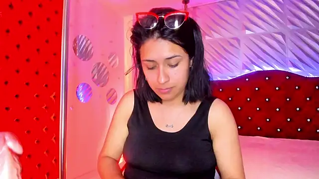 Roxanne_Han webcam