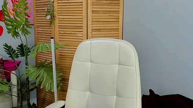 Sweet_Emilya webcam