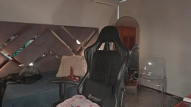 KateOwens webcam