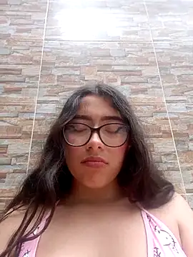 Olivia_Collinns1 webcam