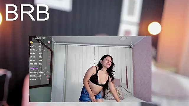liz_98_ webcam