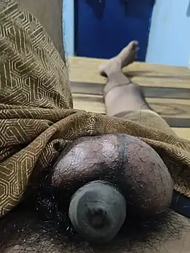 Curvy_Cock-69 webcam