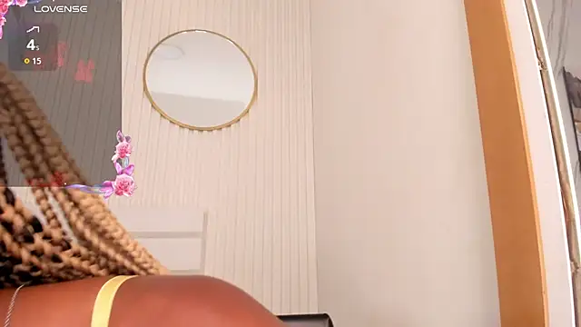 Afro_Luna webcam