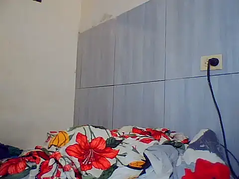 jasmine_very_hornny webcam