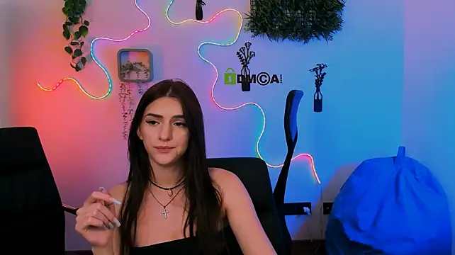 lisa_dark_ webcam