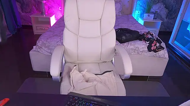 DawnGwin webcam