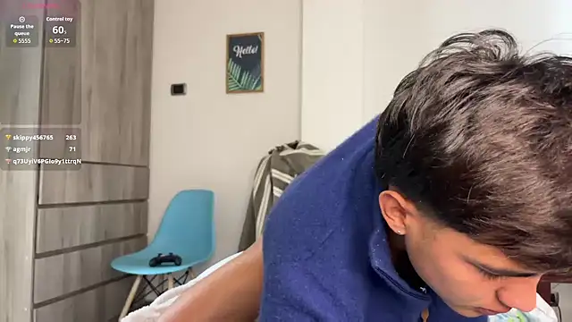 Adams_ricci webcam