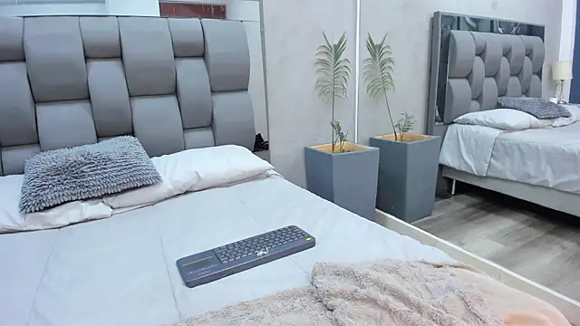 Charlie___Musk webcam