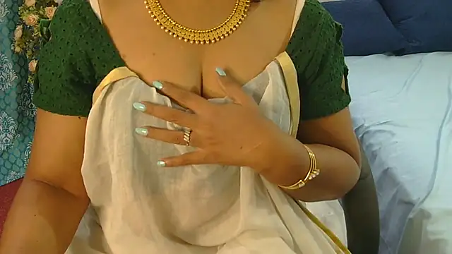 Mallu_Manisha webcam