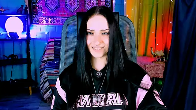 MonicaLowes webcam