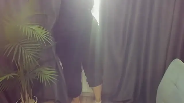NikkiSummer webcam