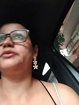 keilymadam (G young) - Show boobs keily