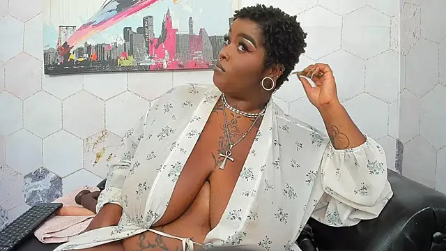 Anaa_Fuentess webcam
