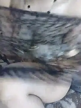 shahinaz-123 webcam