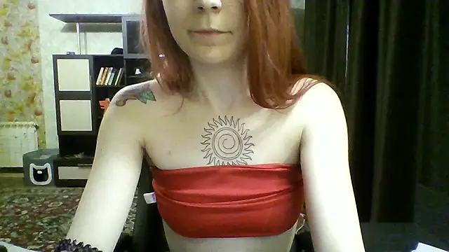 SeleneMur webcam