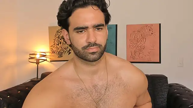 brad_martin (M young) - NAKED AND HARD DICK