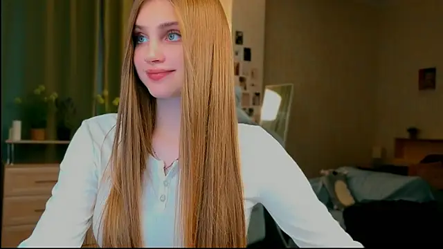 yourbeautyarya webcam