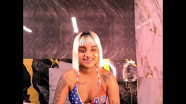 indian_barbie webcam
