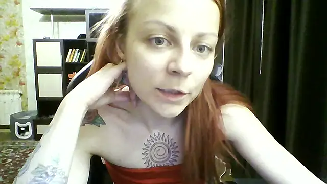 SeleneMur webcam