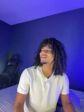 Lucas_eevans webcam