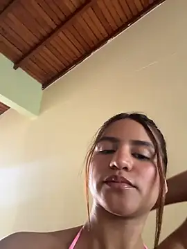 ViankaRose webcam