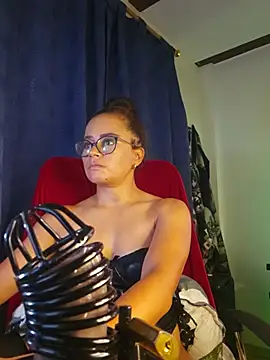 MistressSlut1 webcam