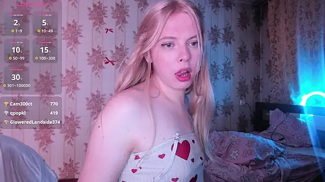 Cutie_Bambi webcam
